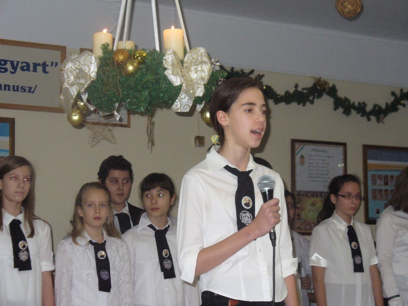 Adventi reggeli áhitat – felső tagozat – 2012.12.06