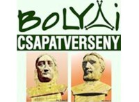 Karnyújtásnyira a dobogótól