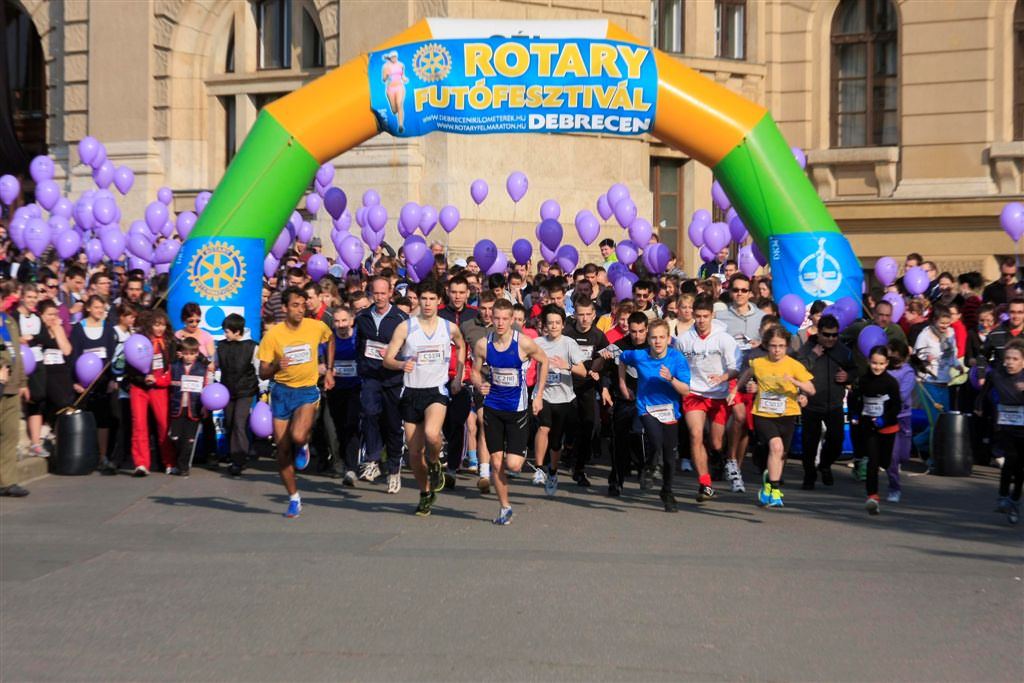 Rotary Futófesztivál  a Nagyerdőn  –  2017. április 2.