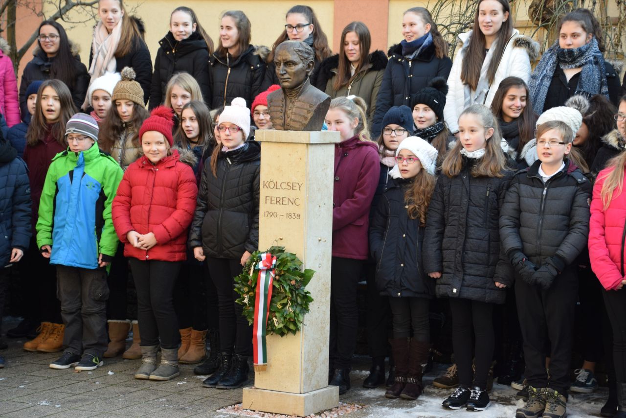 Kölcsey Napok – a Kölcsey-szobor koszorúzása – 2018.01.22