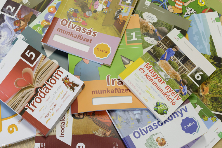 A tartós tankönyvek rendszere